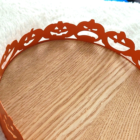 Pumpkin tray Target 🎯 - Picture 3 of 3